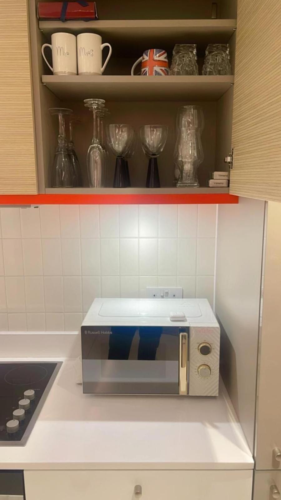 Luxury 1 Bedroom Apartment In Лондон Экстерьер фото