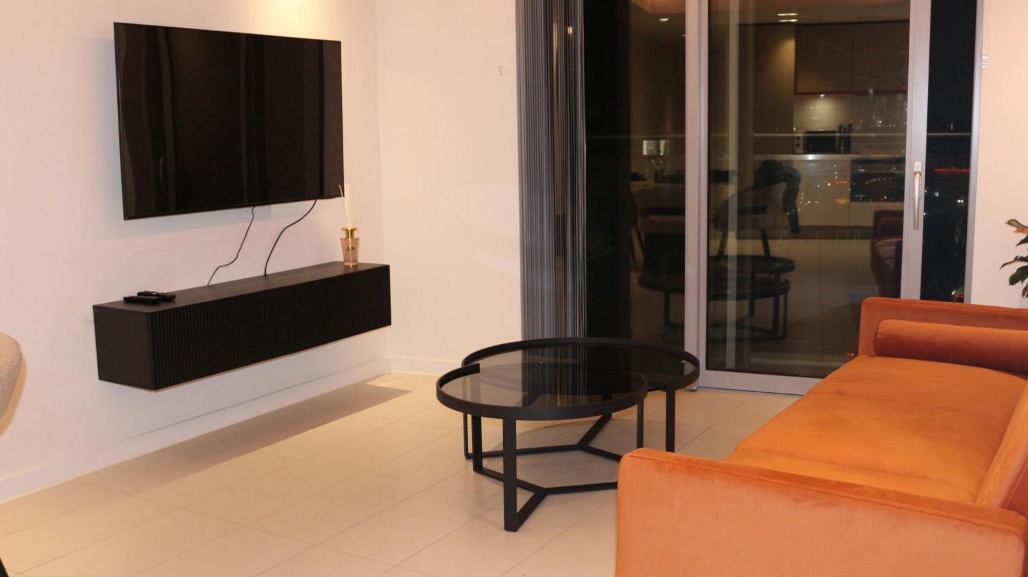 Luxury 1 Bedroom Apartment In Лондон Экстерьер фото